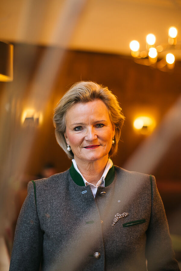 Portrait of Angela Inselkammer, manager of the "Brauereigasthof Aying"