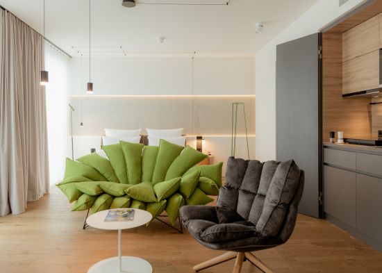 Modern furnished hotel room at KPM Hotel & Residences in Berlin