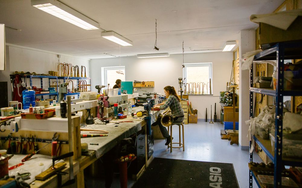 View into the workshop of Krinner Instrumentbau