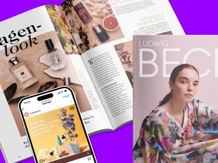 Cover des Ludwig Beck Magazins, eine aufgeschlagene Doppelseite zum Thema Parfum-Layering und ein Smartphone mit Instagram-Post liegen auf violettem Hintergrund