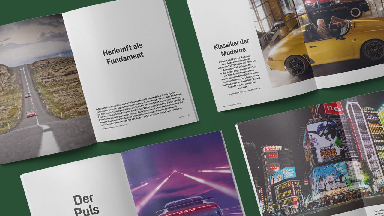 Mehrere Doppelseiten des Unternehmensmagazins "Christophorus – das Porsche-Magazin" auf dunkelgrünem Hintergrund